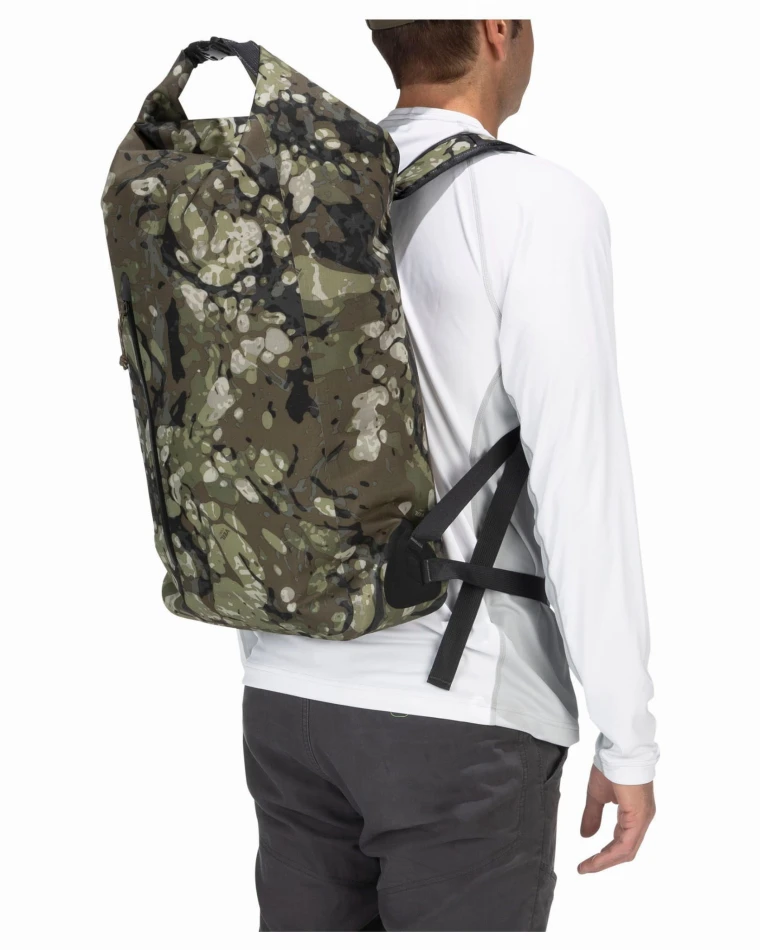 Simms Dry Creek Simple Pack, kolor: 907 - Riparian Camo - zdjęcie poglądowe