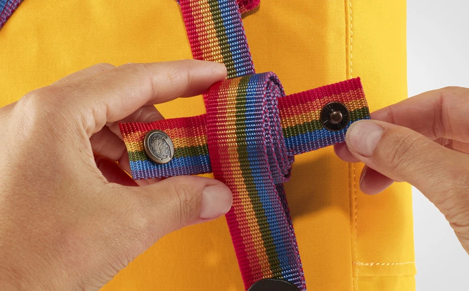 Kanken Rainbow Mini, kolor: 141/907 - Warm Yellow-Rainbow Pattern