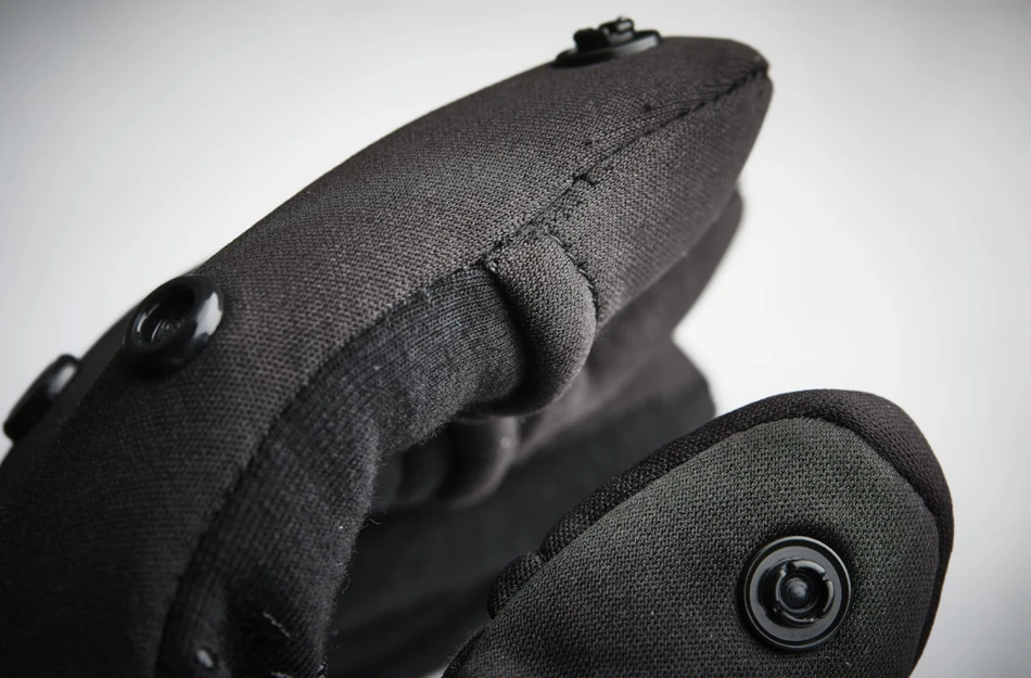 AirBear Weather Proof Glove