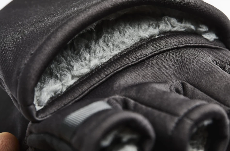 AirBear Weather Proof Glove