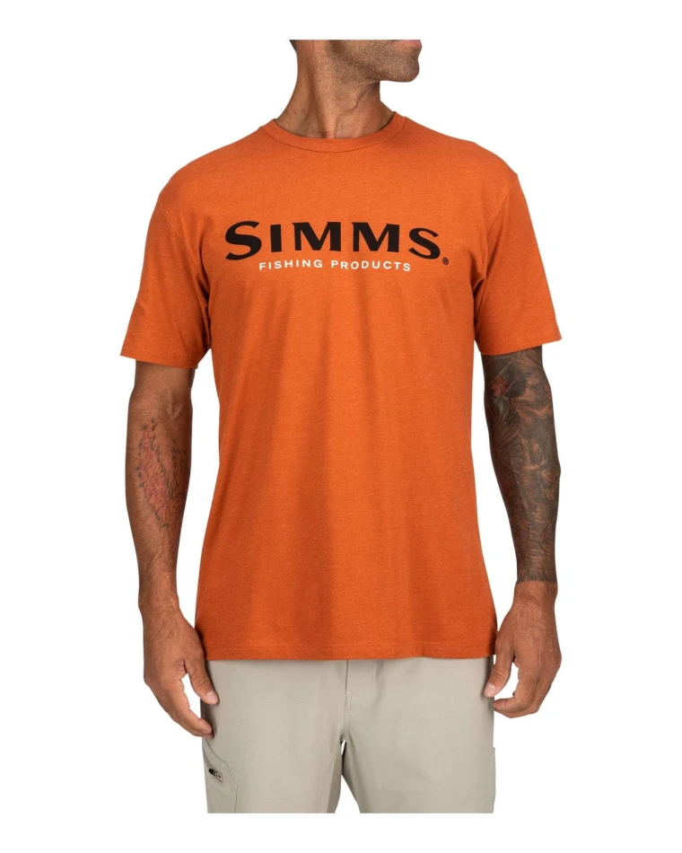 Simms Logo T-Shirt, kolor: 799 - Adobe Heater - zdjęcie poglądowe