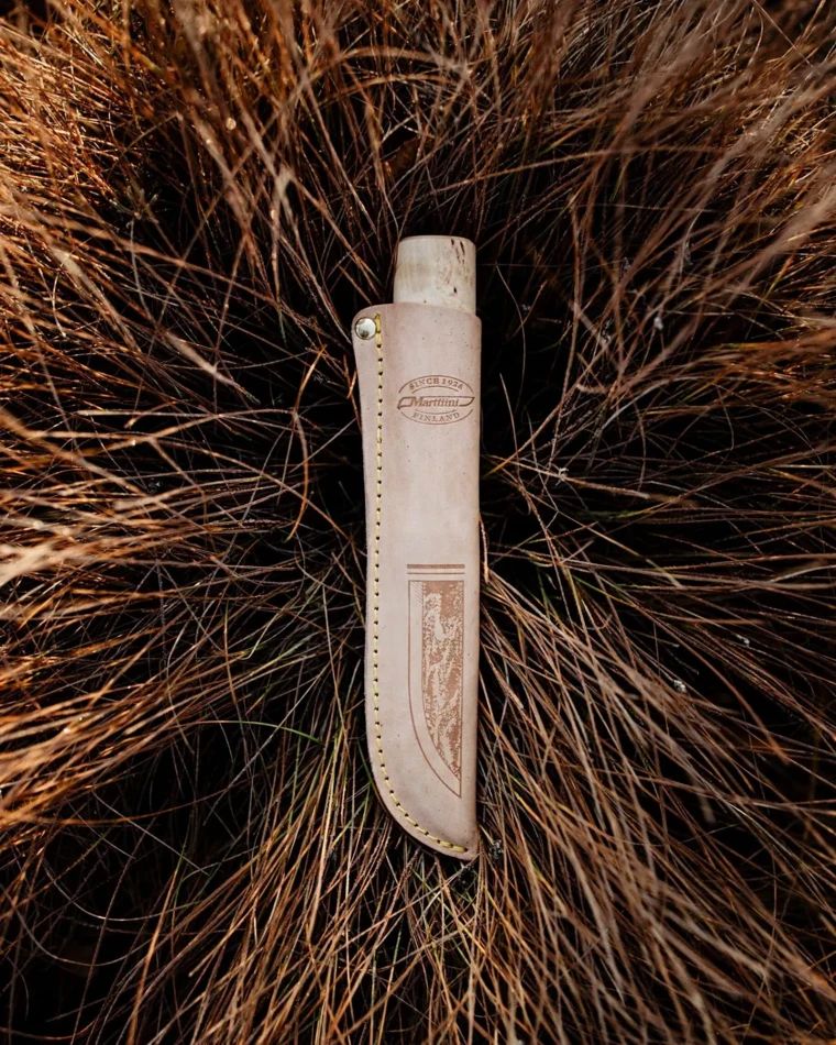 Carving Arctic Knife