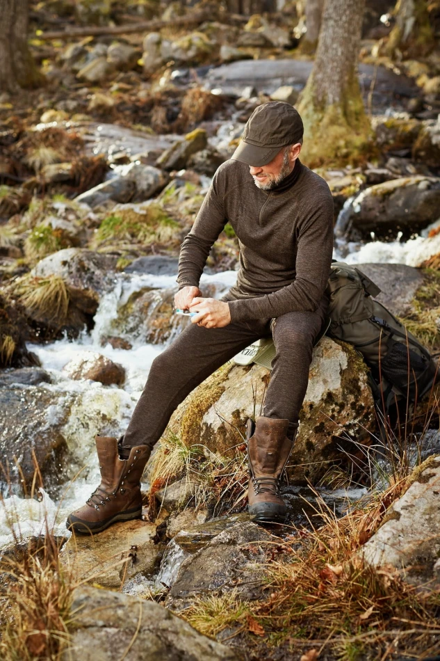 All Season shirt zip-neck, kolor: Shadow brown