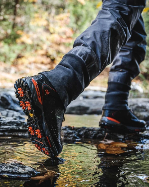 SIMMS G4 Pro Powerlock Boot Vibram