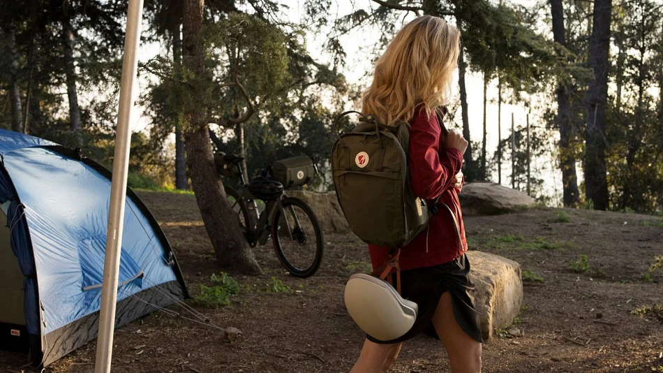 Specialized/Fjallraven Cave Pack