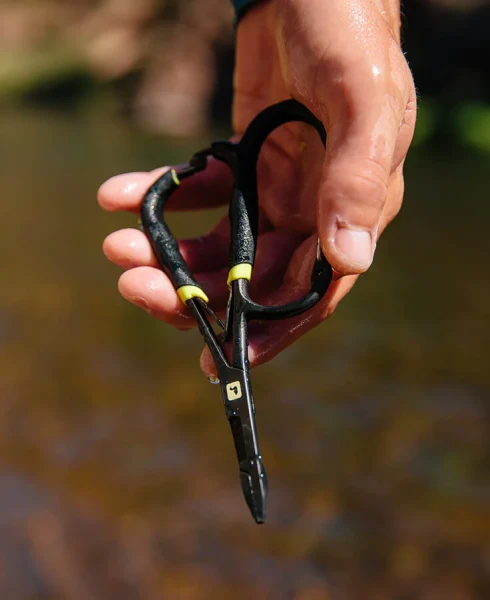 Rogue Mitten Quickdraw Forceps