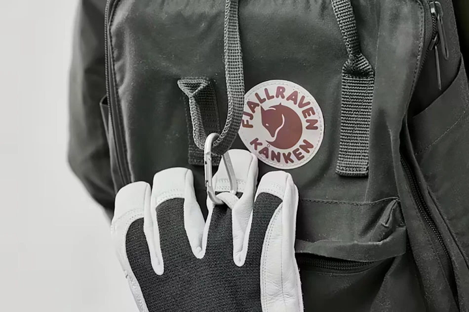 Carabiner
