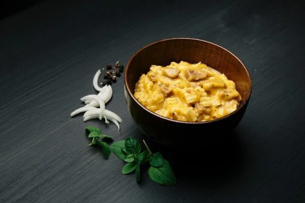 Real Full Meal Creamy Pasta Provence 699 kcal