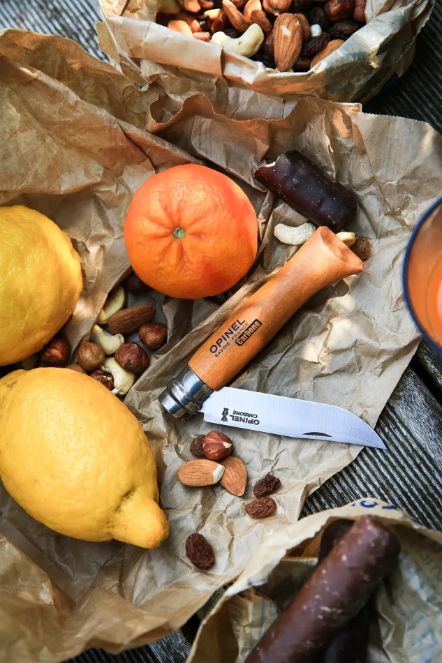 Opinel N°02-12 Carbon