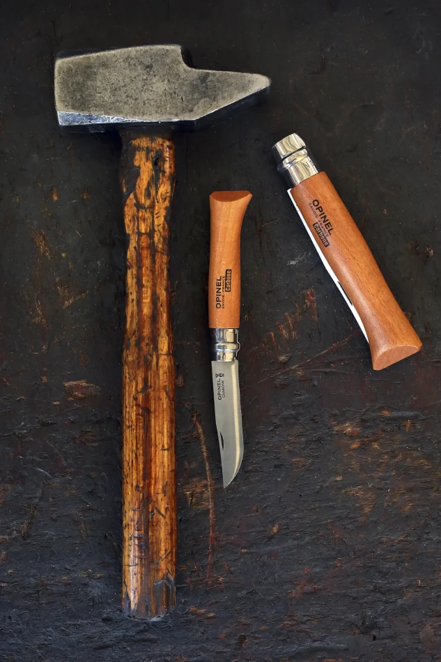 Opinel N°02-12 Carbon