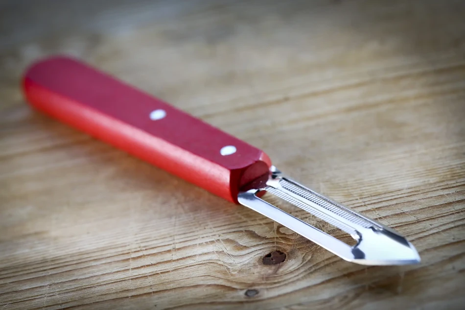 Opinel Peeler No.115
