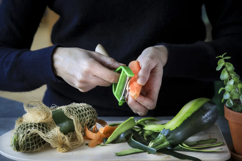 Opinel T-Duo wooden peeler