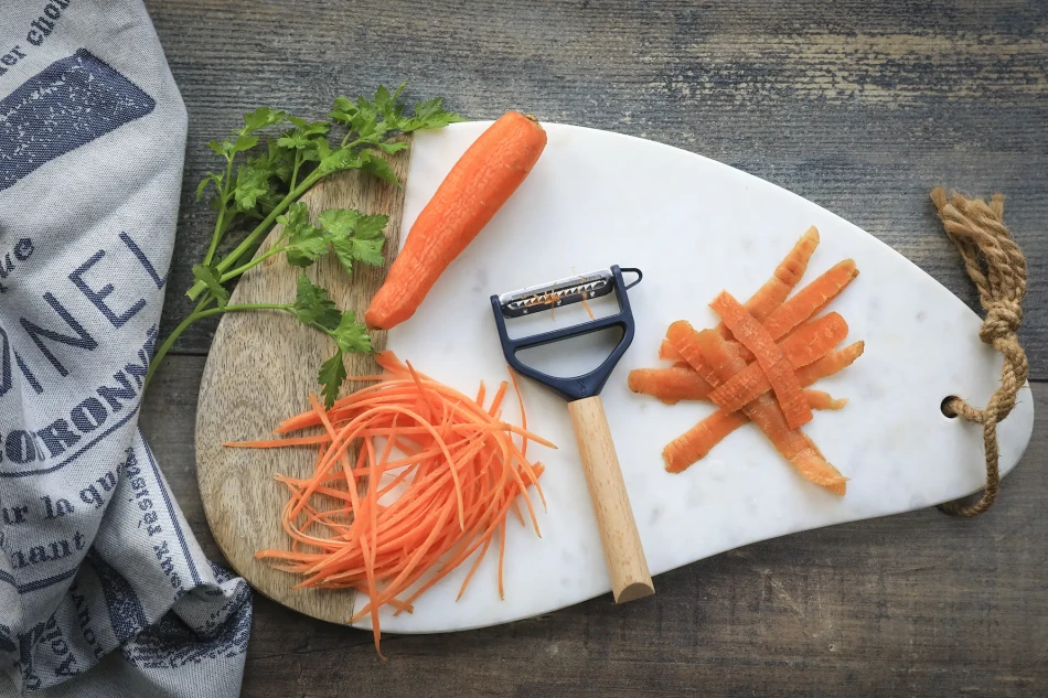 Opinel T-Duo wooden peeler