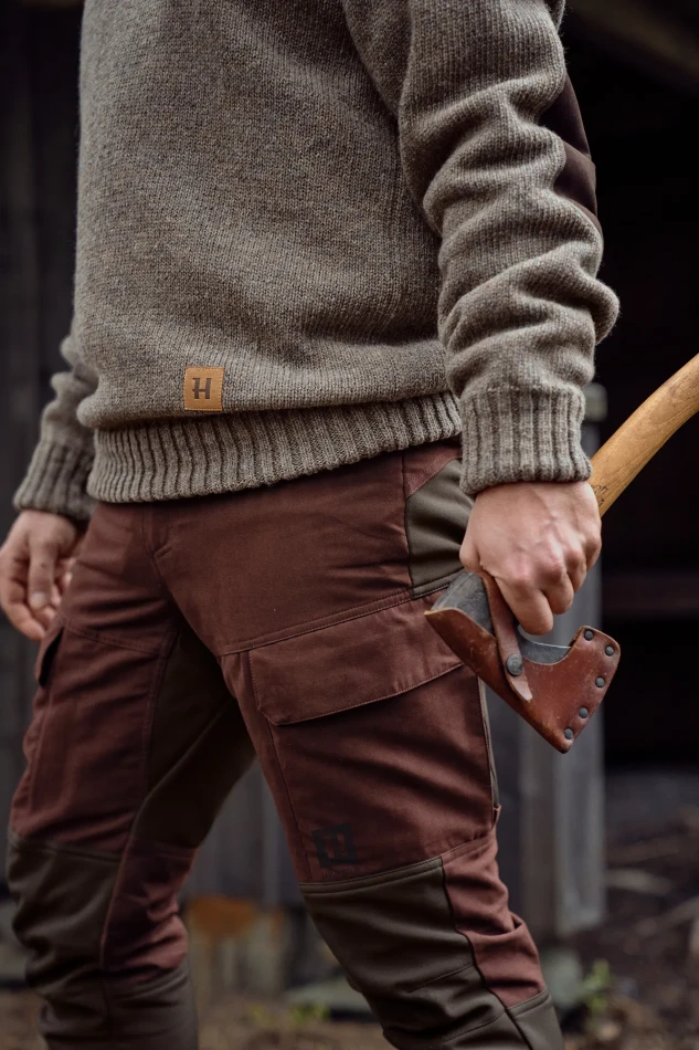 Harkila Scandinavian Trousers, kolor: Bloostone Red/Shadow Brown