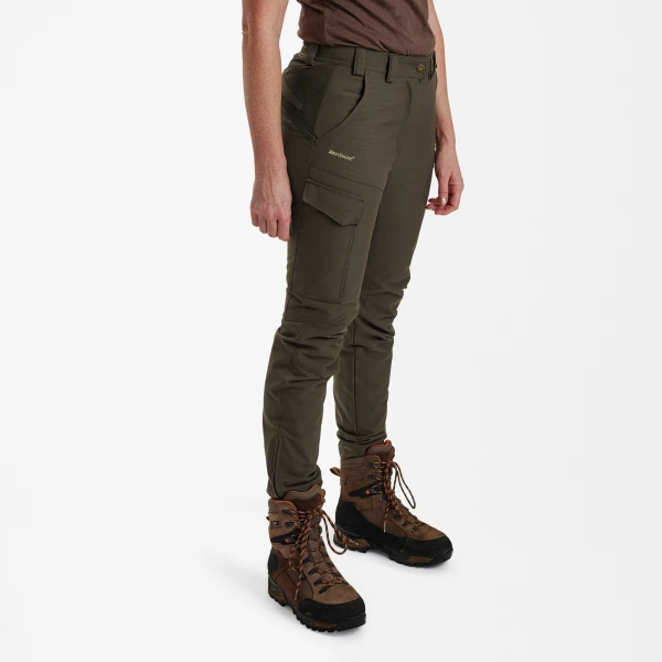Deerhunter_Lady_Ann_Extreme_Boot_Trousers_w_membrane_kolor_389_Palm_Green_4.webp