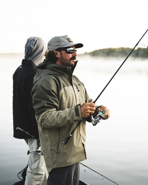 Simms_Challenger_Jacket-1.webp