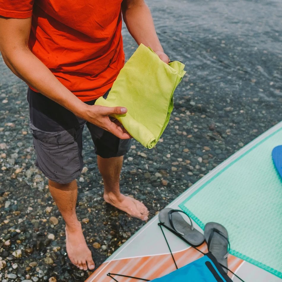 Gear Aid Outgo Microfiber Towel