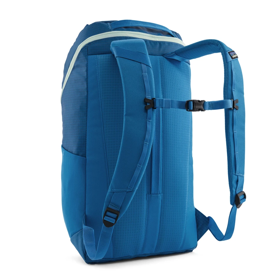 Black Hole Pack 25L, kolor: Vessel Blue