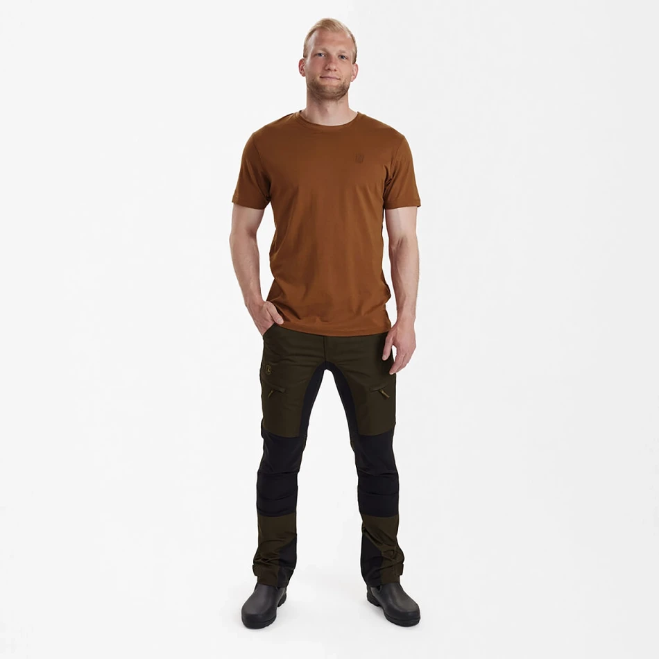 Easton T-shirt, kolor:  685 - Burnt Orange