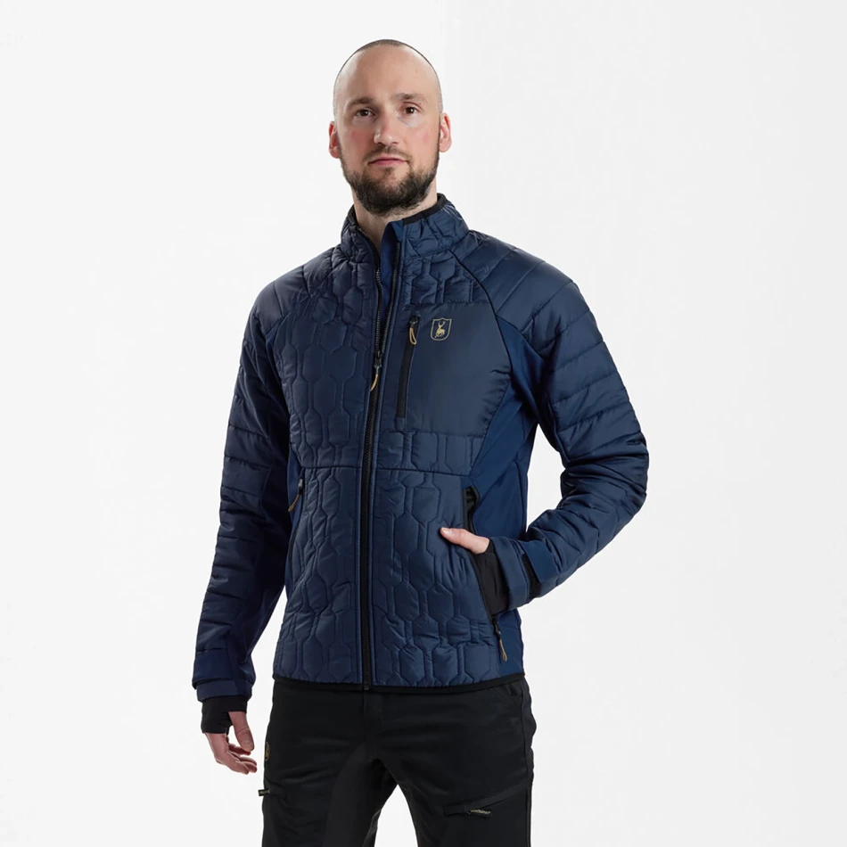 Mossdale Quilted Jacket, kolor: 785 - Dress Blues