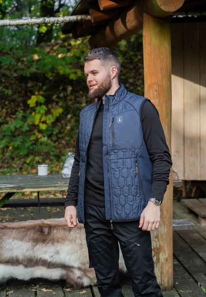 Mossdale Quilted Waistcoat, 785 - Dress Blues - 3