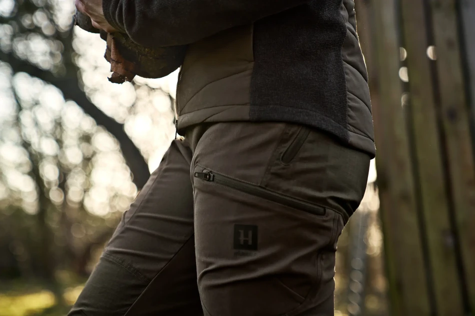 Harkila Runa Trousers Women, kolor: Slate Brown/Willow Green