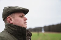 Seeland Hillside Sixpence