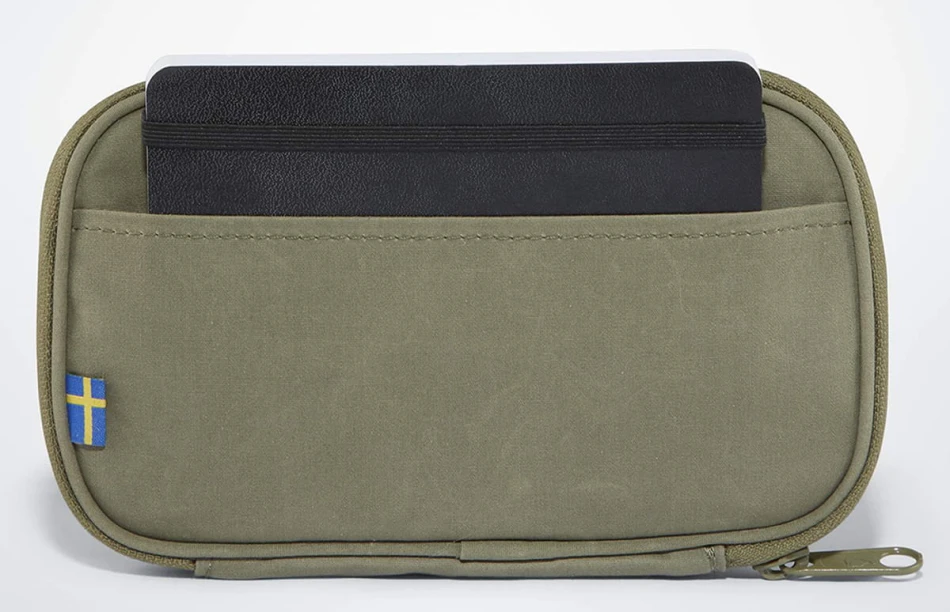 Kanken Travel Wallet, kolor:  620 - Green