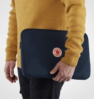 Kanken Laptop Case 15, kolor: 560 - Navy